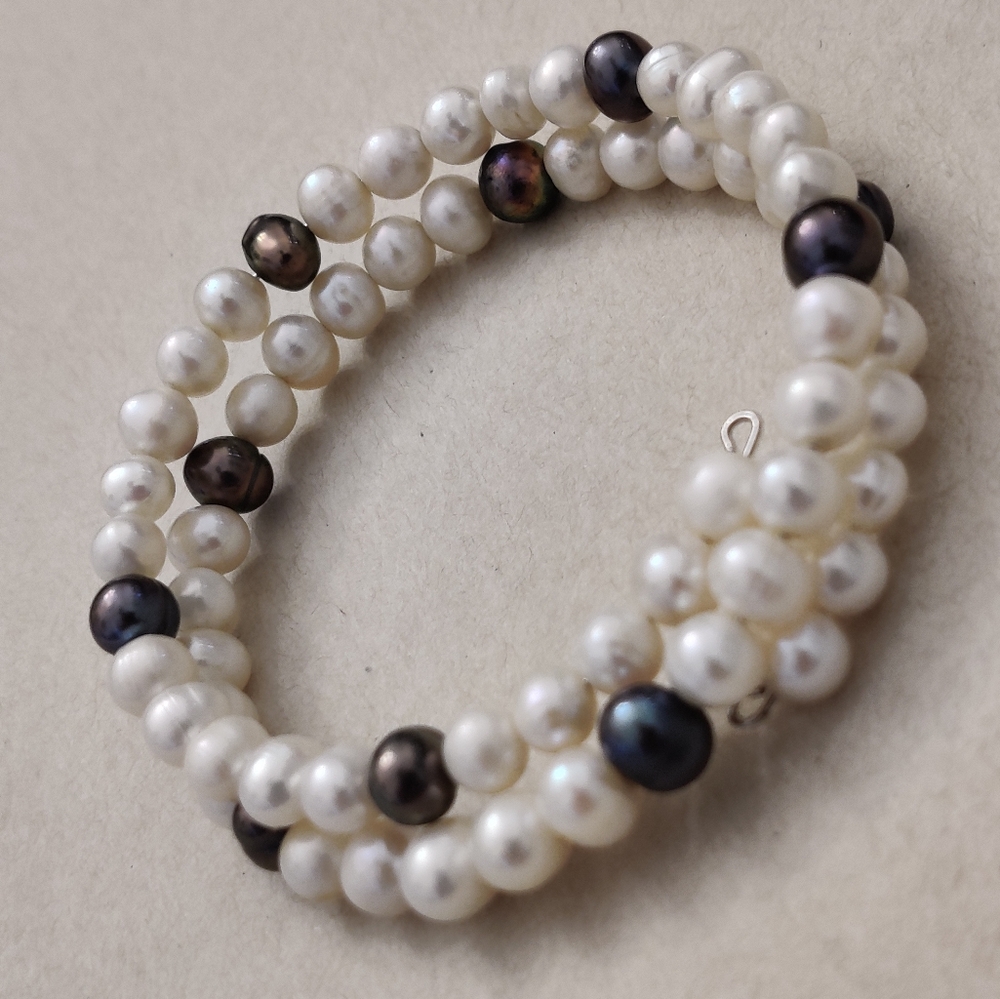 Genuine Cultured Pearls Wrap Bracelet